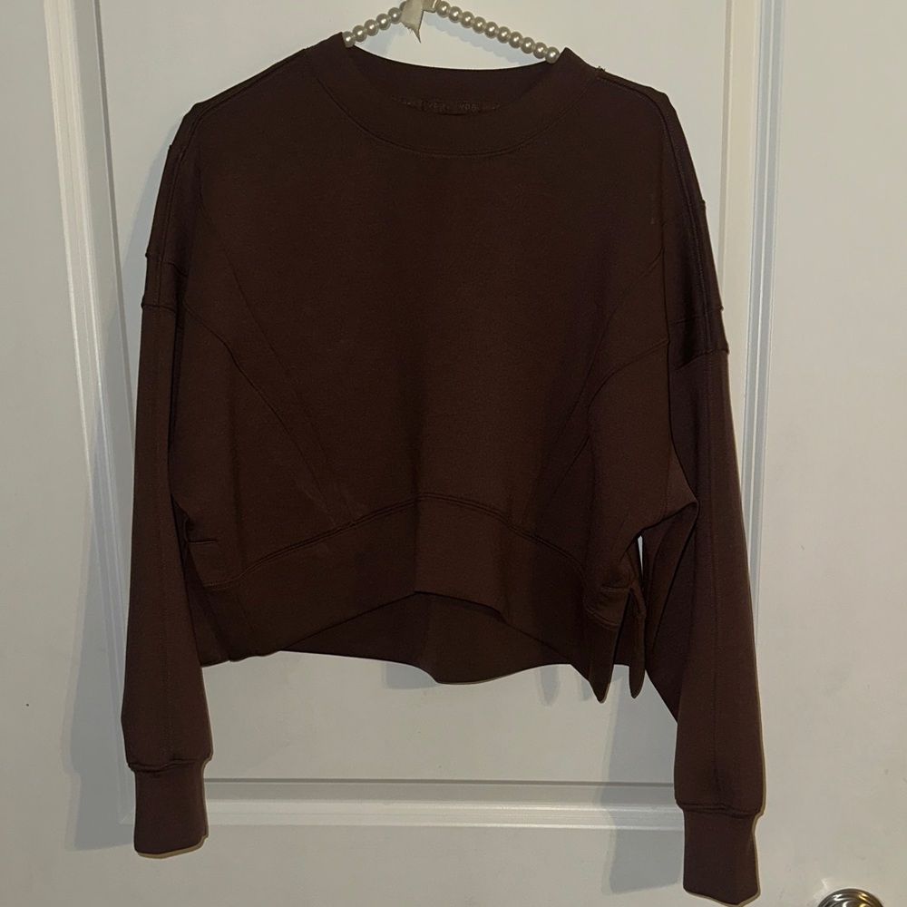 Abercrombie & Fitch Dark Brown Women's Cropped Sweatshirt
